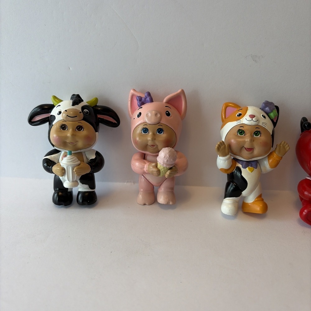 6 Figure Lot of Cabbage Patch Kids - Picture 4 of 4